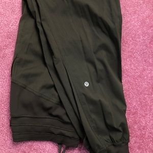 Lululemon dance studio joggers